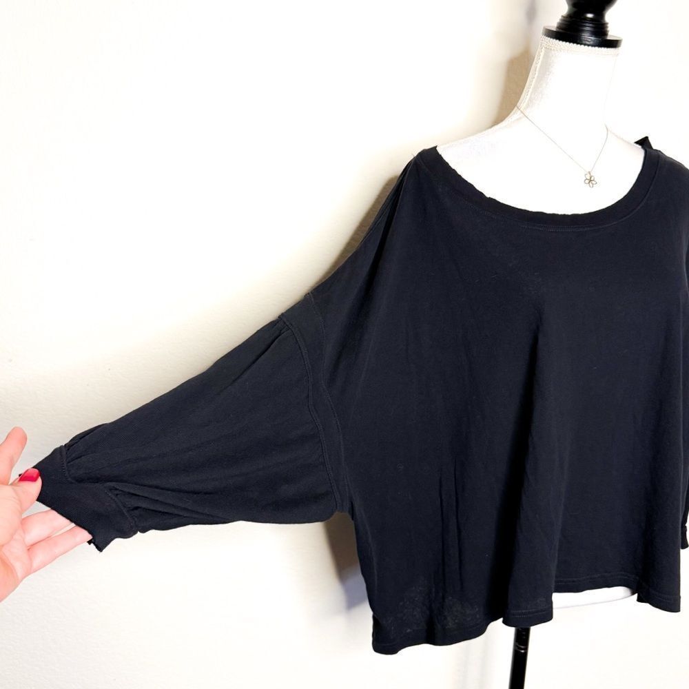 We The Free Midnight Blue Top - Picture 2 of 8